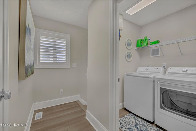 2106 Inlet Avenue, Holly Ridge, NC 28445