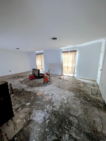 2403 W 40th Ave, Pine Bluff, AR 71603