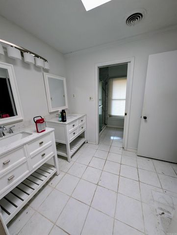 2403 W 40th Ave, Pine Bluff, AR 71603