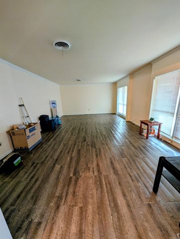 2403 W 40th Ave, Pine Bluff, AR 71603