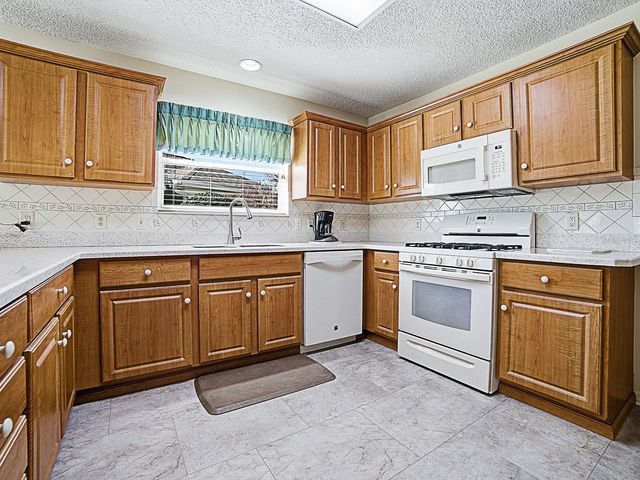 1404 VALPARAISO STREET, The Villages, FL 32162