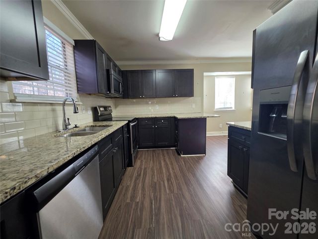 6316 Grove Park Boulevard, Charlotte, NC 28215