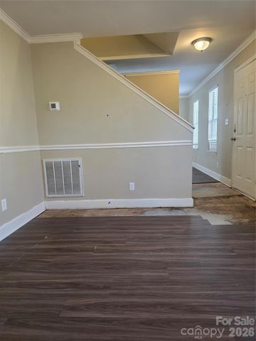 6316 Grove Park Boulevard, Charlotte, NC 28215