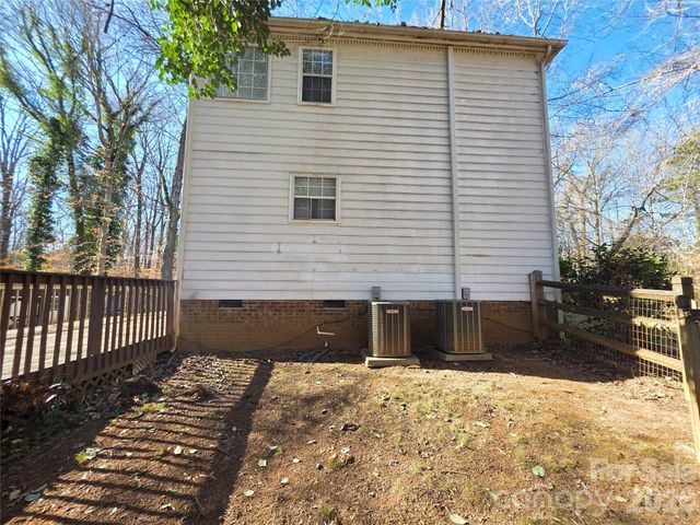 6316 Grove Park Boulevard, Charlotte, NC 28215