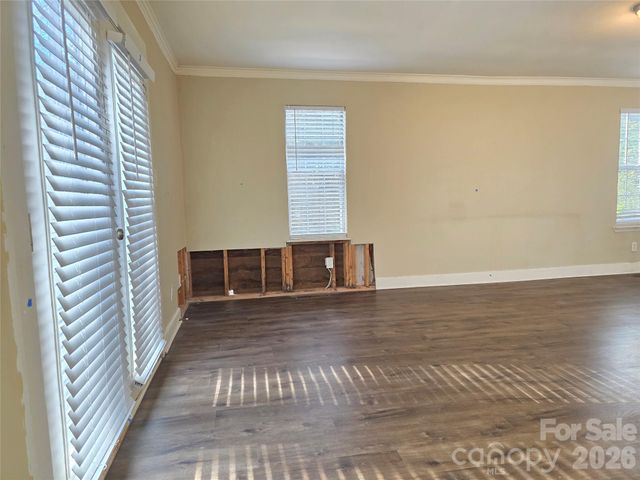 6316 Grove Park Boulevard, Charlotte, NC 28215