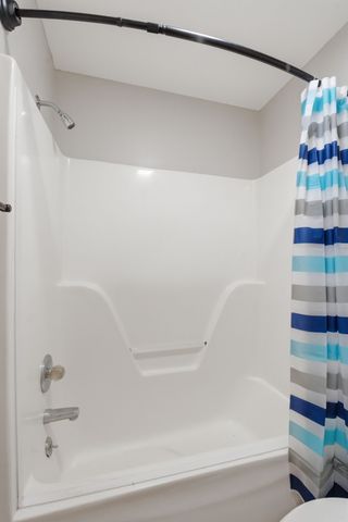 608 Beechtree Ct, Burns, TN 37029