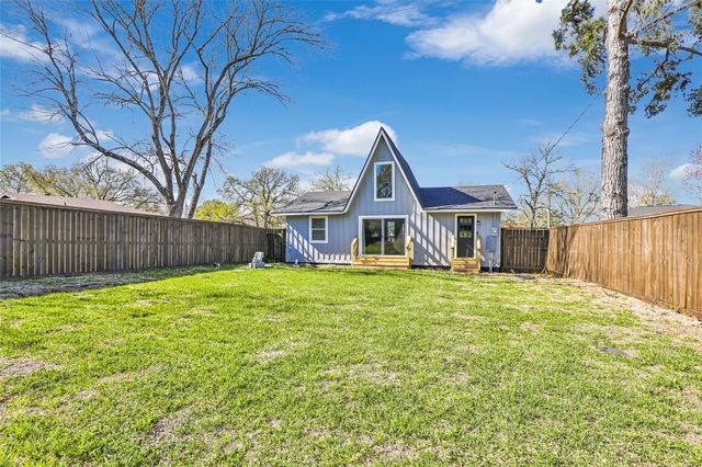 105 Primrose, Livingston, TX 77351