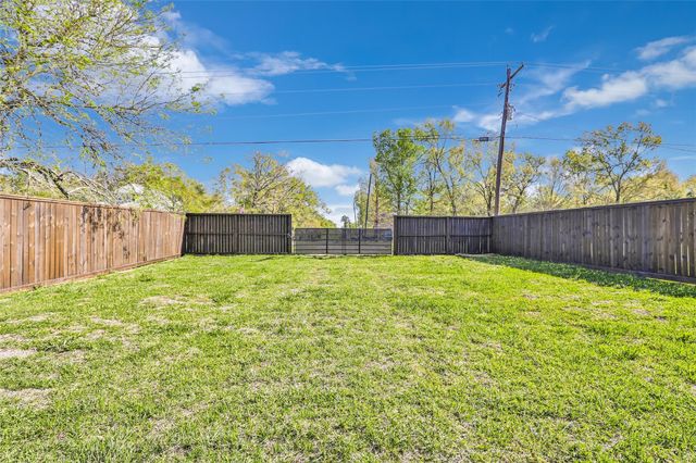 105 Primrose, Livingston, TX 77351