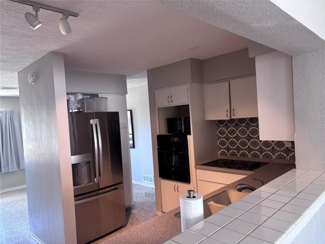 4835 61ST LANE N, Kenneth City, FL 33709