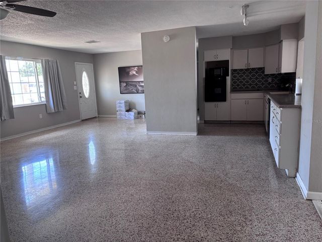 4835 61ST LANE N, Kenneth City, FL 33709