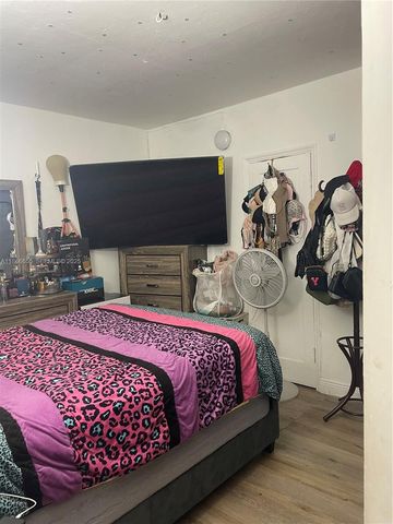 404 NW 23rd Court, Miami, FL 33125