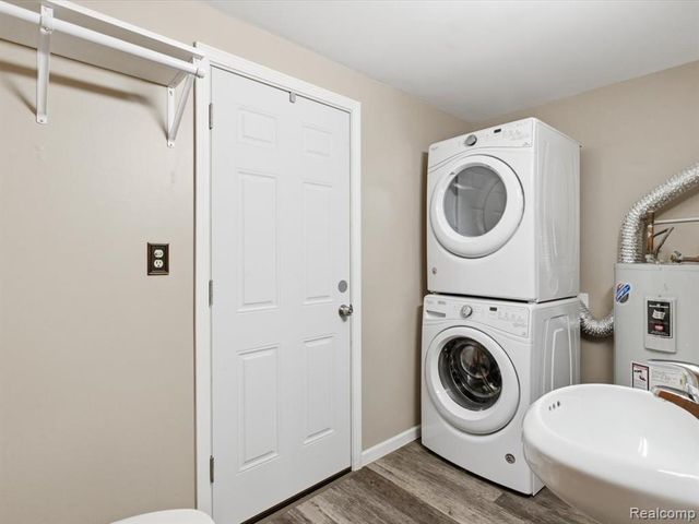 1531 Robinson Street, Port Huron, MI 48060