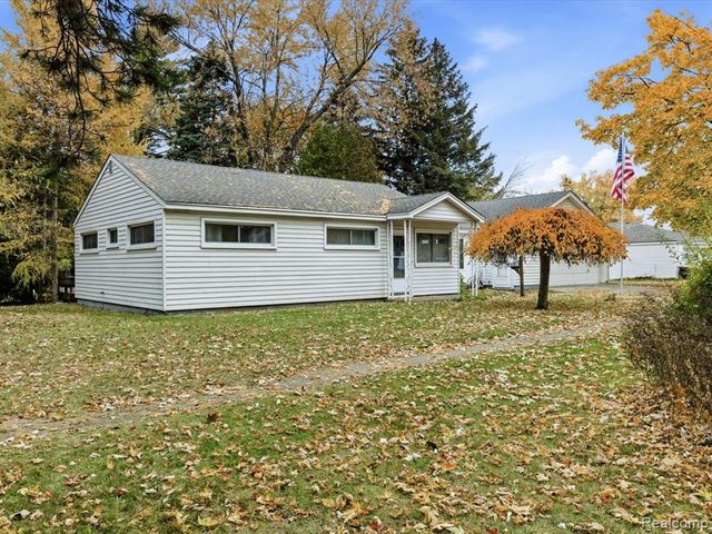 1531 Robinson Street, Port Huron, MI 48060