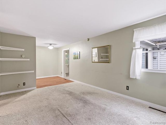 1531 Robinson Street, Port Huron, MI 48060