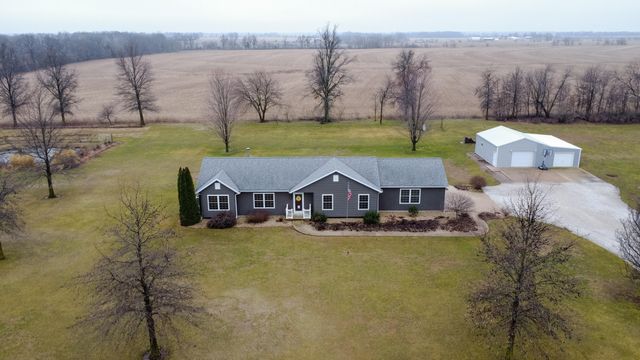 5183 AUD ROAD 245, Centralia, MO 65240