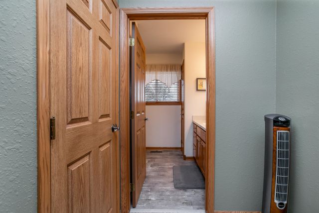 5183 AUD ROAD 245, Centralia, MO 65240