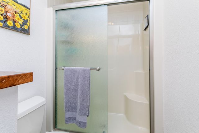 5183 AUD ROAD 245, Centralia, MO 65240