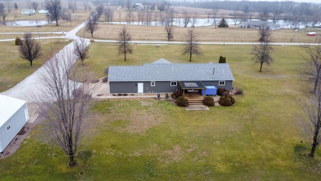 5183 AUD ROAD 245, Centralia, MO 65240
