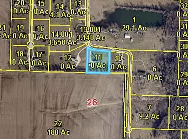 5183 AUD ROAD 245, Centralia, MO 65240