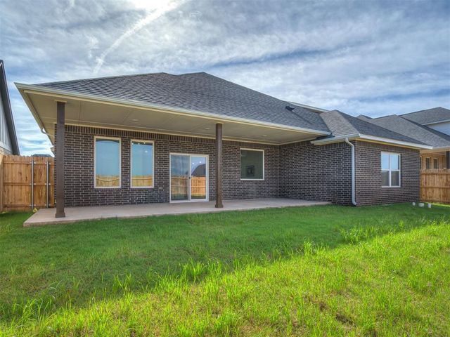 16105 Navarra Way, Oklahoma City, OK 73170