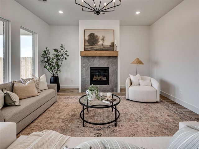 16105 Navarra Way, Oklahoma City, OK 73170