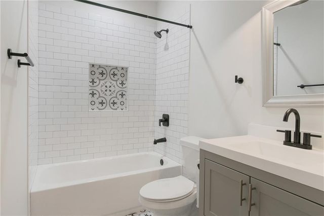 20 S Eugenia NW Place, Atlanta, GA 30318