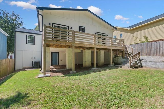 20 S Eugenia NW Place, Atlanta, GA 30318