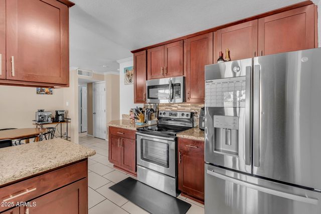 4902 W SHERIDAN Street, Phoenix, AZ 85035