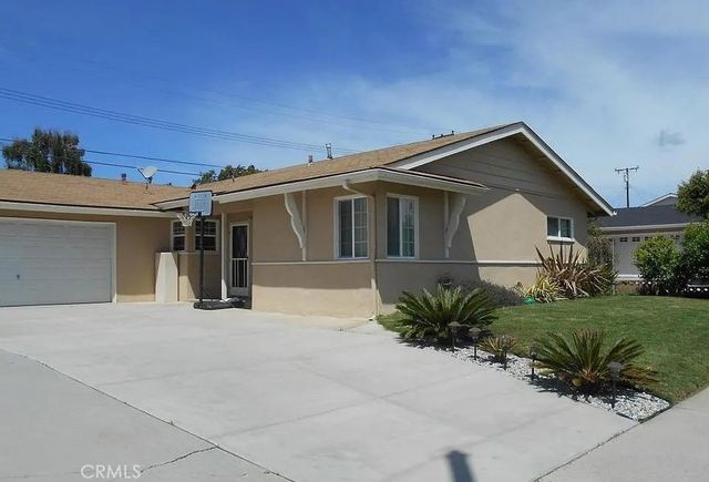 351 Crocker, Ventura, CA 93004