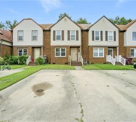 2333 Meadows LNDG, Chesapeake, VA 23321