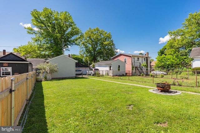127 S 5TH ST, Perkasie, PA 18944