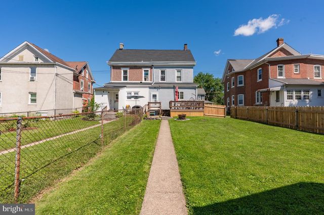 127 S 5TH ST, Perkasie, PA 18944