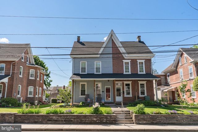 127 S 5TH ST, Perkasie, PA 18944
