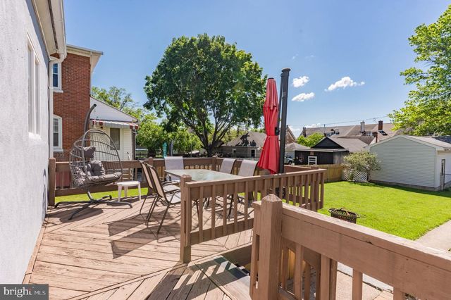 127 S 5TH ST, Perkasie, PA 18944
