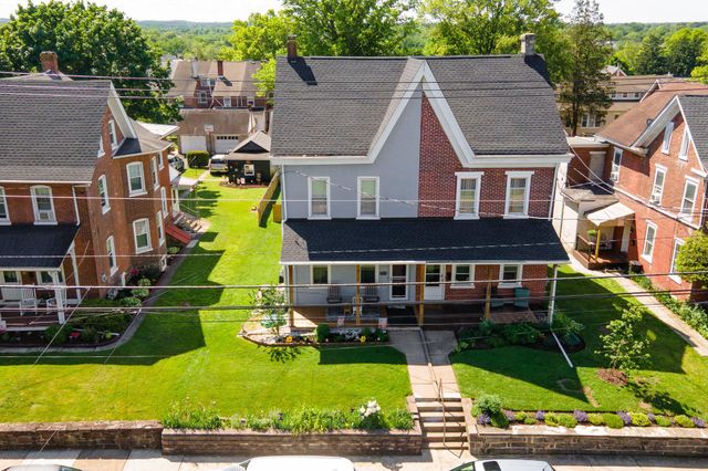 127 S 5TH ST, Perkasie, PA 18944