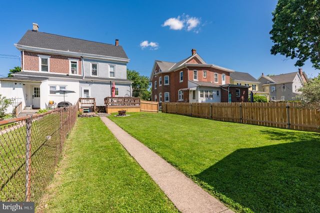 127 S 5TH ST, Perkasie, PA 18944