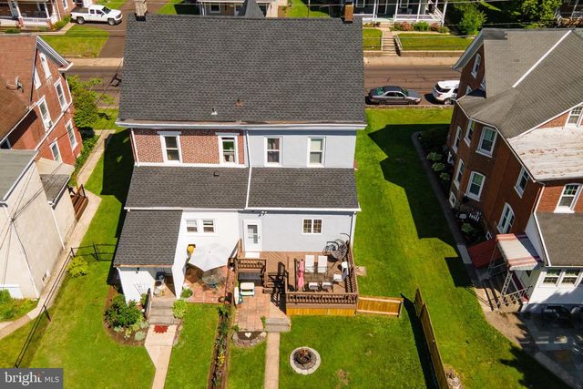 127 S 5TH ST, Perkasie, PA 18944