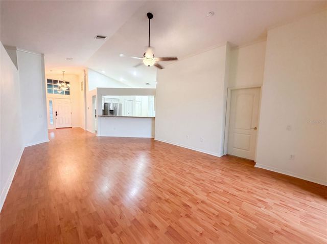 6941 CROWN LAKE DRIVE, Gibsonton, FL 33534