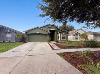 6941 CROWN LAKE DRIVE, Gibsonton, FL 33534