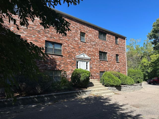 8 Jackson St C1, Quincy, MA 02169