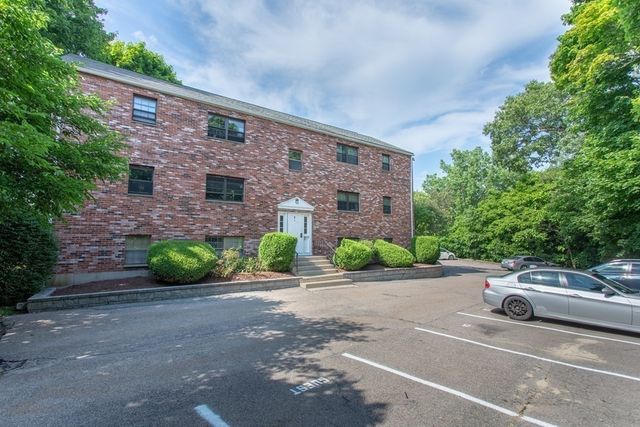 8 Jackson St C1, Quincy, MA 02169