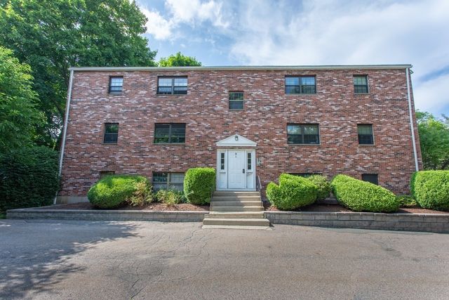 8 Jackson St C1, Quincy, MA 02169