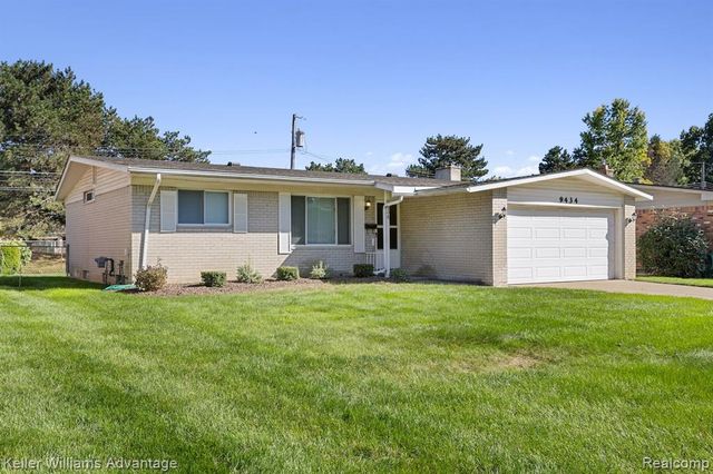 9434 Patton Street, Livonia, MI 48150