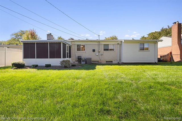 9434 Patton Street, Livonia, MI 48150