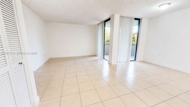 8215 SW 152nd Avenue G-205, Miami, FL 33193