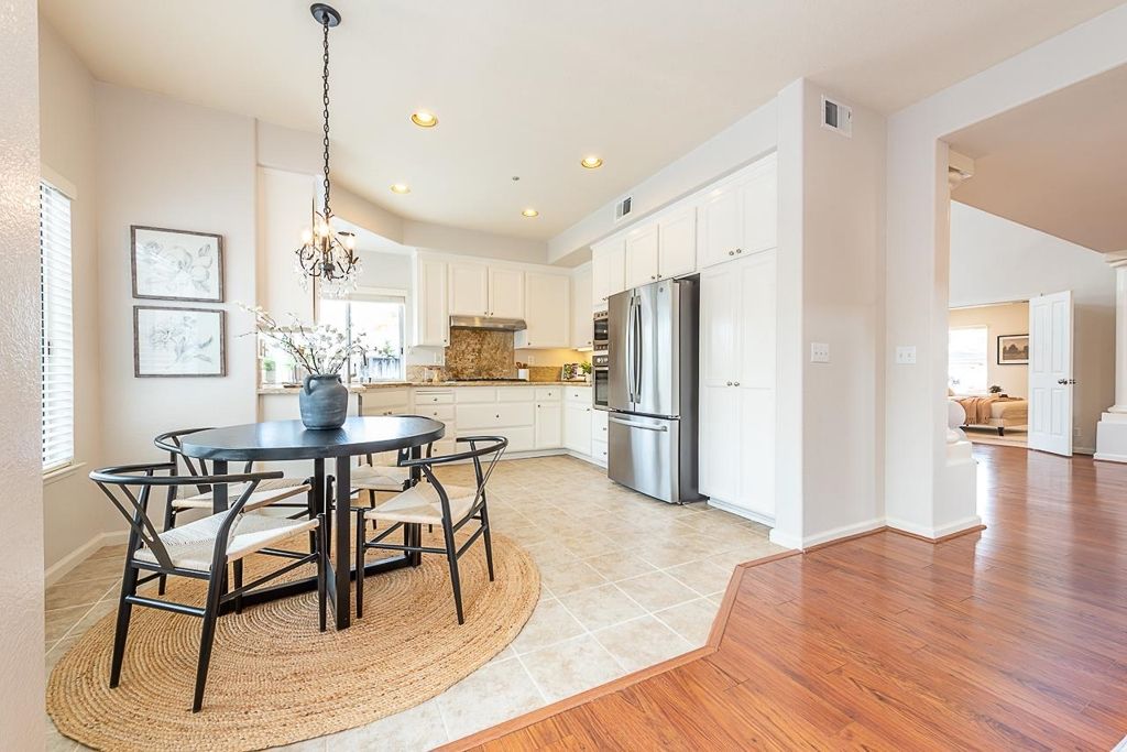 Image 24 of property listing at 2911 2911 Seriana Pl, Union City, CA 94587