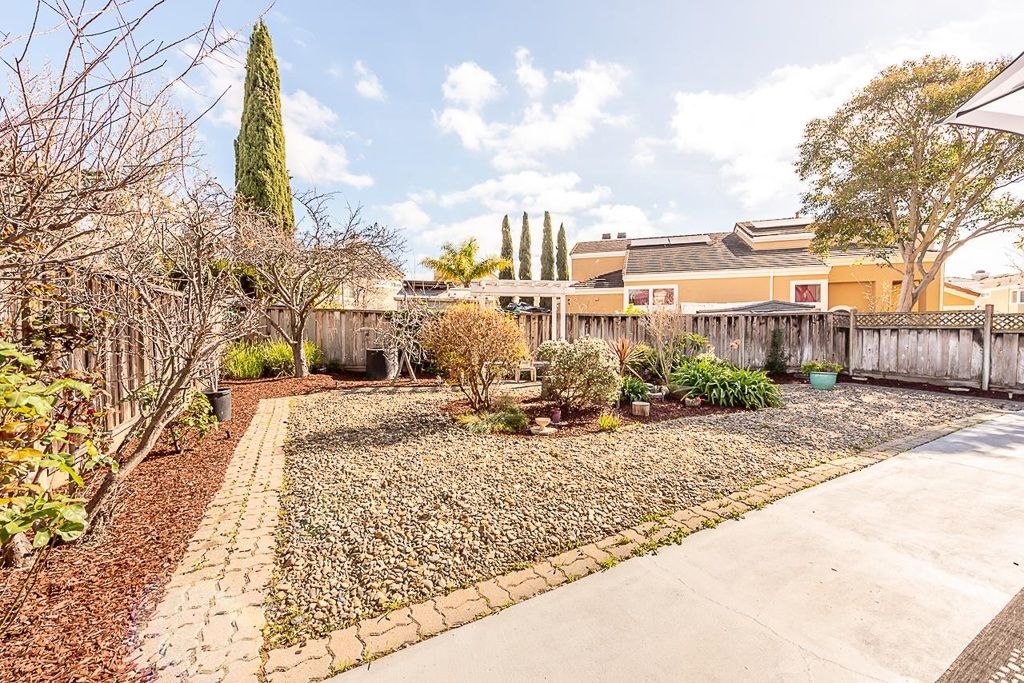 Image 52 of property listing at 2911 2911 Seriana Pl, Union City, CA 94587