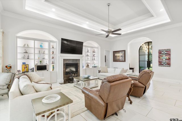 22809 Babes Landing, Lindale, TX 75771