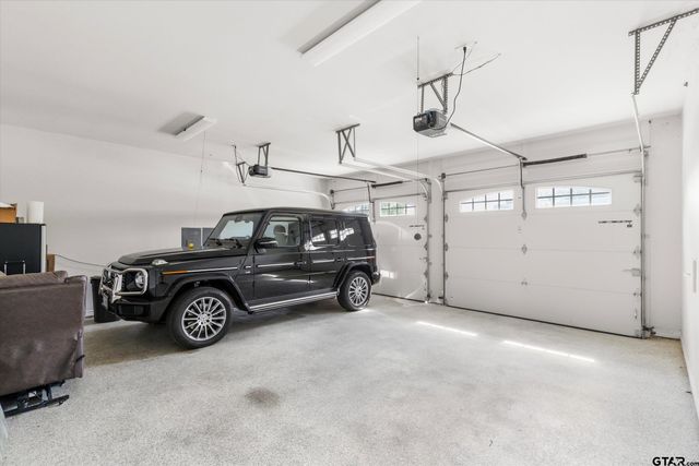 22809 Babes Landing, Lindale, TX 75771