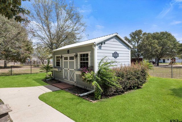 22809 Babes Landing, Lindale, TX 75771